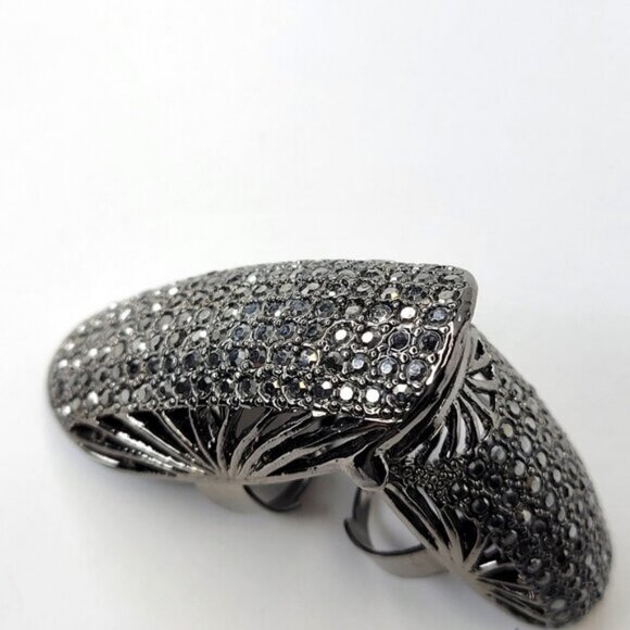 Flamboyant Designer type Knuckle Ring, Unique Knuckle Ring, Black diamond Ring - Picture 7 of 14